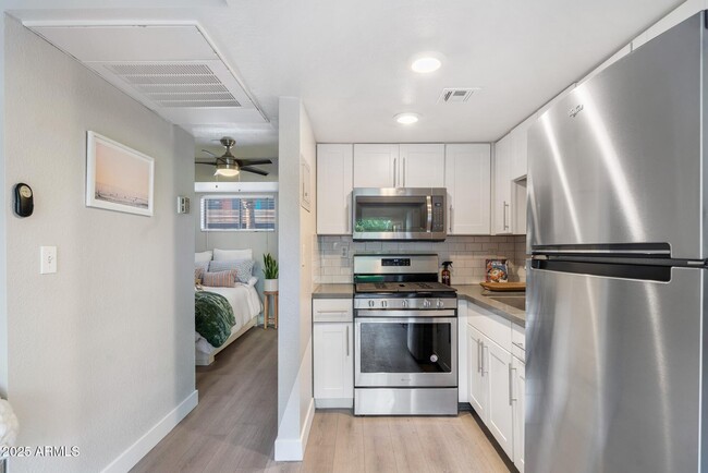 Foto del edificio - 4025 N 40th St