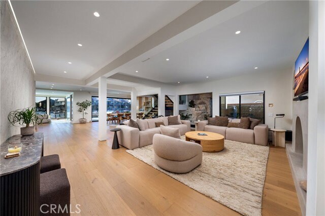 Foto del edificio - 16511 Carousel Ln