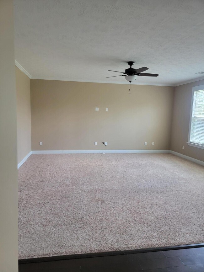 Building Photo - 832 Williford Run Dr
