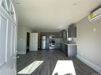 Foto del edificio - 558 N Alexander St