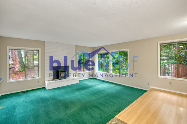 Building Photo - 8851 SW Blake St