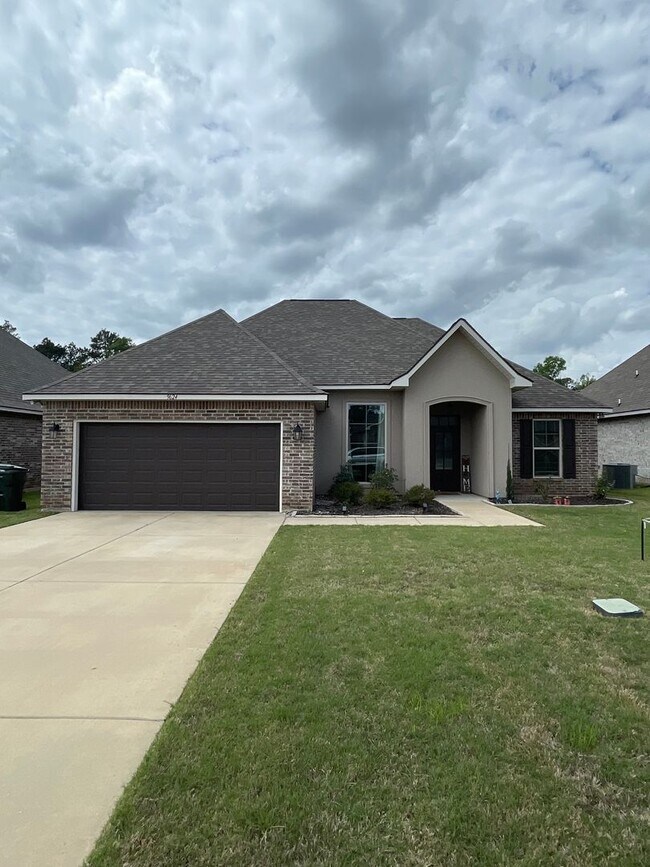 Foto del edificio - Gorgeous 3 Bedroom Home in Lucien Fields - Only 5 Years Old!