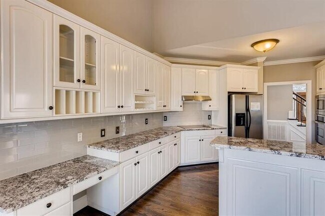 Foto del edificio - 17120 Players Ridge Drive