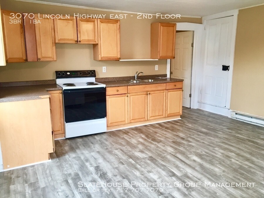 Foto principal - 3070 Lincoln Hwy E