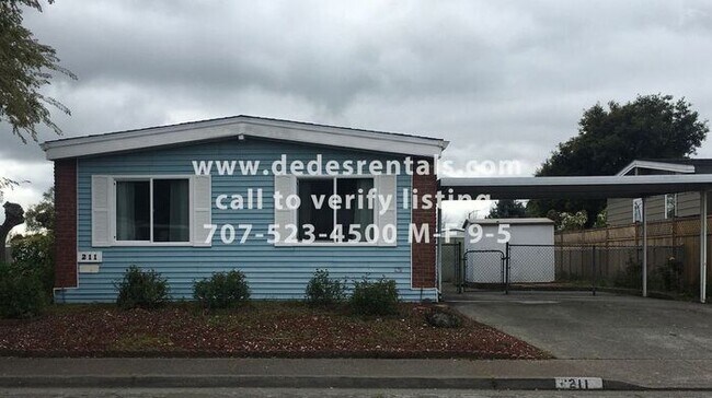 Foto del edificio - 211 Arboleda Dr