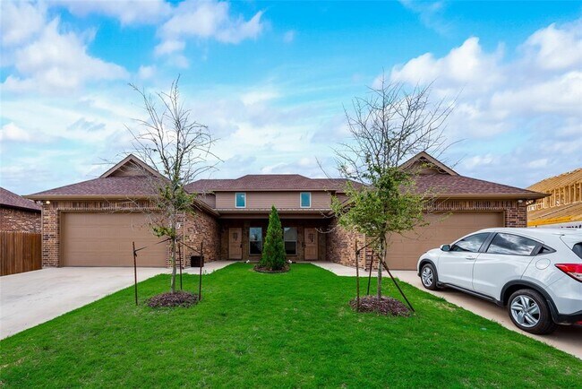 Foto del edificio - 1014 Skyview Ct