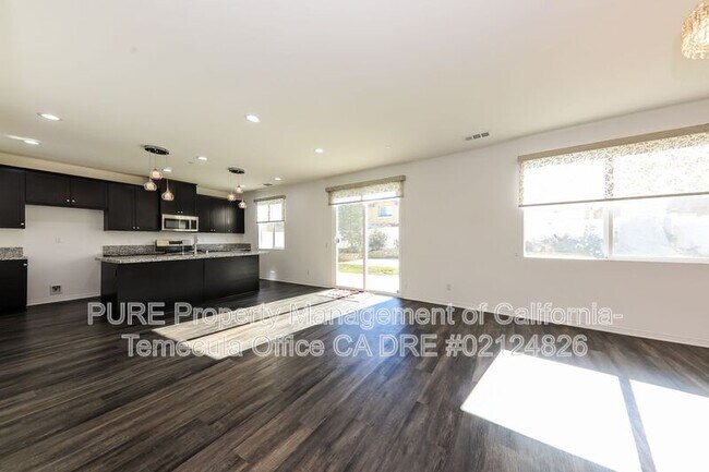 Building Photo - 27309 Barre Dr