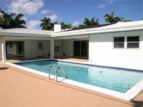 Building Photo - 270 Miramar Ave