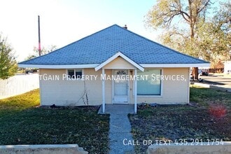 Building Photo - 271 W 600 S