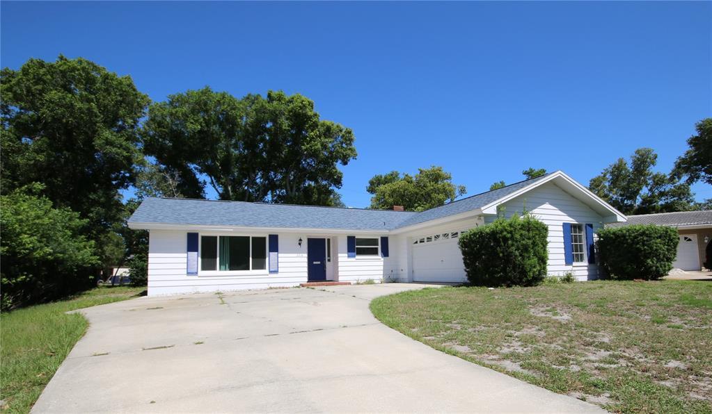 Primary Photo - 2214 Glenmoor Rd N