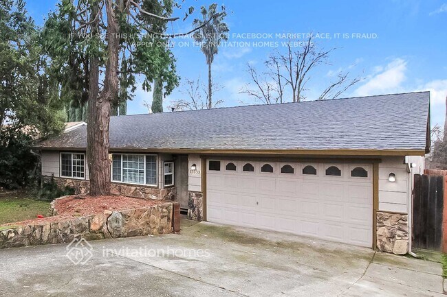 Building Photo - 13633 Fair Oaks Blvd