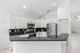 Building Photo - 5385 NW 124th Way