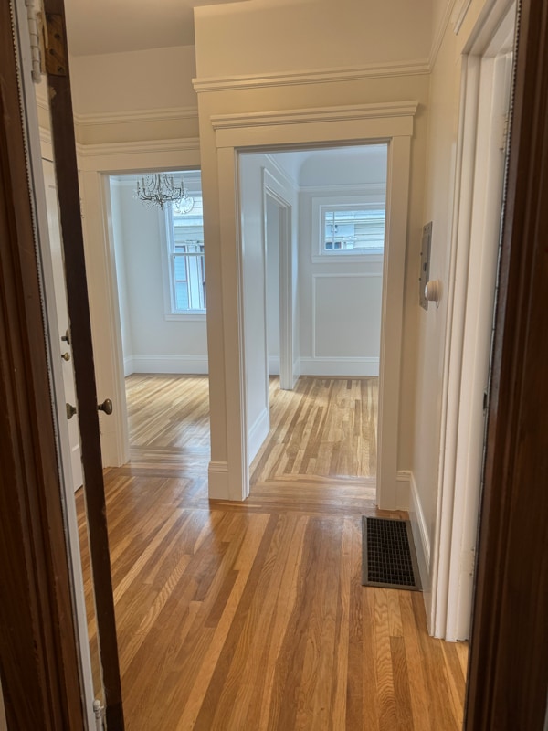 Foto del edificio - 3465 22nd St