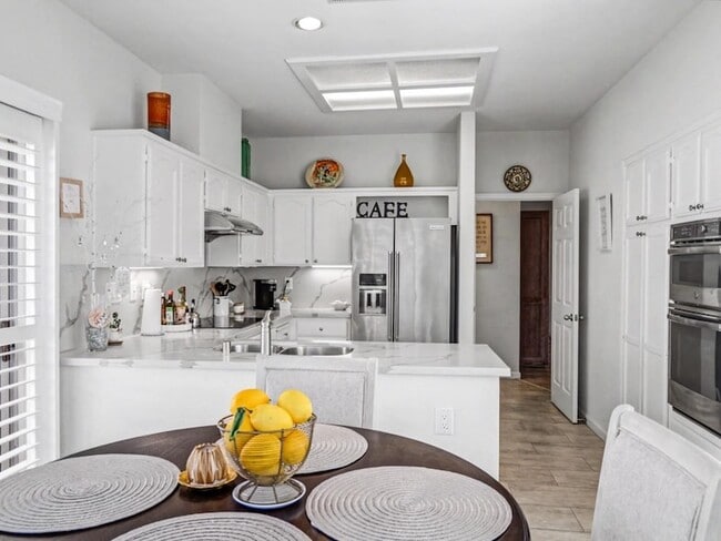 Building Photo - 7773 Beltane Dr