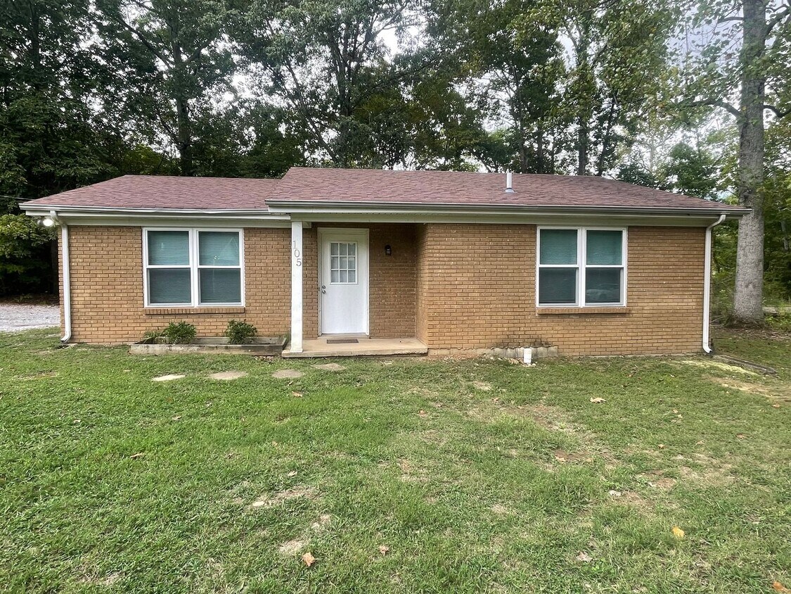 Primary Photo - Cozy 3 Bed 1 Bath House