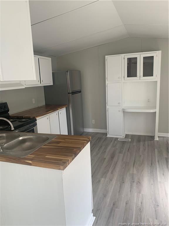 Foto del edificio - 6415 Wilson Ave