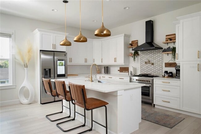 Building Photo - 4919 N Nebraska Ave