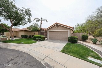 Building Photo - 9429 E Camino Del Santo