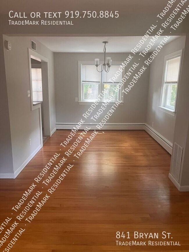 Foto del edificio - 841 Bryan St