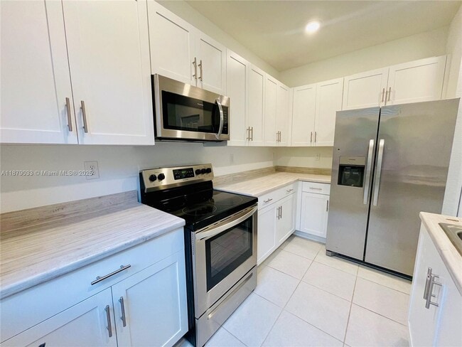 Building Photo - 28716 SW 134th Ct