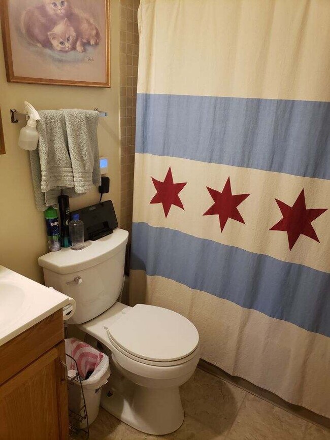 Building Photo - 2208 S Willow Ave