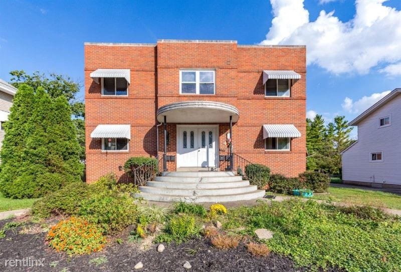 Primary Photo - 2 br, 1 bath Apartment - 408 Eaton Ave