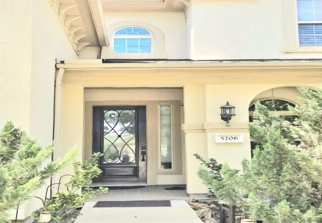 Foto del edificio - 5206 Jacob Ridge Ct