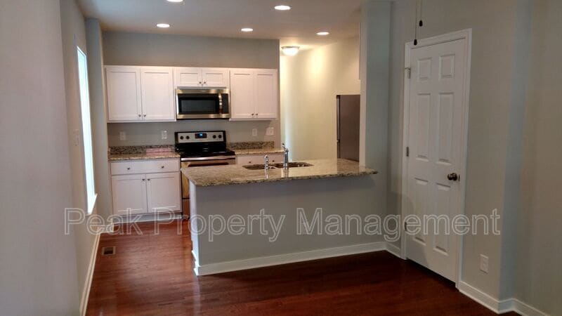 Photo - 604 N. 32nd St.