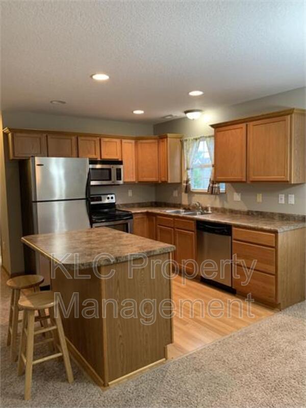 Foto del edificio - 1135 Redstone Ln