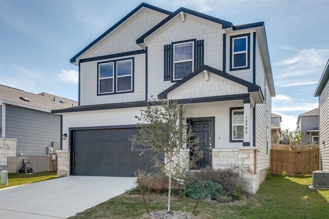 Foto del edificio - CONTEMPORARY 4-BEDROOM HOME IN ALAMO RANCH