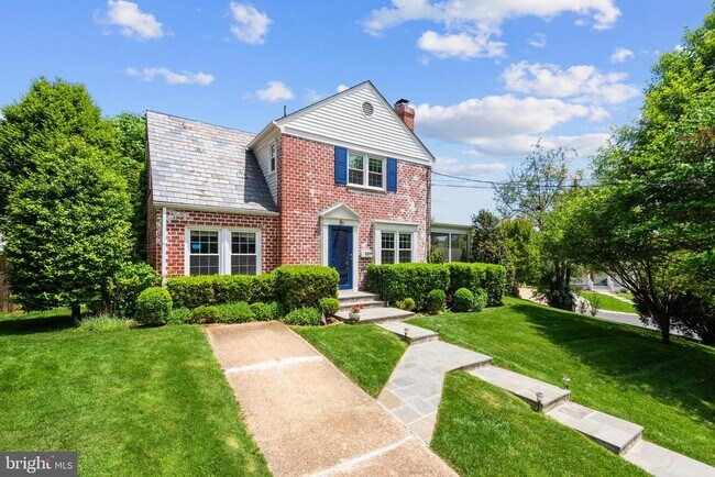 Foto del edificio - 5209 Nahant St