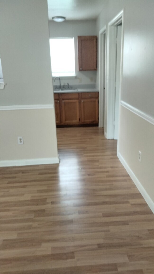 Foto del edificio - 50 Sunset Ridge Dr