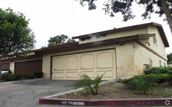 Building Photo - Village California