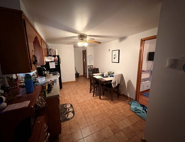 Foto del edificio - 38 6th St