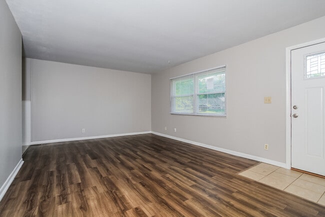 Foto del edificio - 2573 Merriway Ln