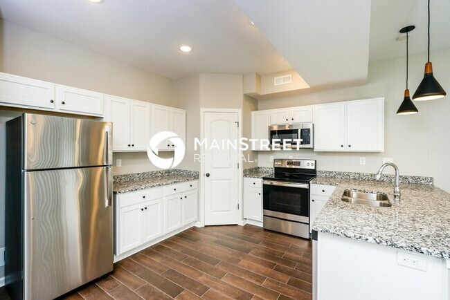 Foto del edificio - 3 Bedroom Pet-Friendly Home in Jeffersonvi...