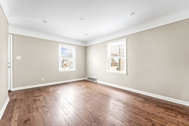 Foto del edificio - 13056 Pullman St