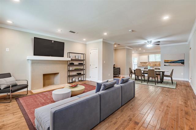 Building Photo - 811 Kidd Springs Dr