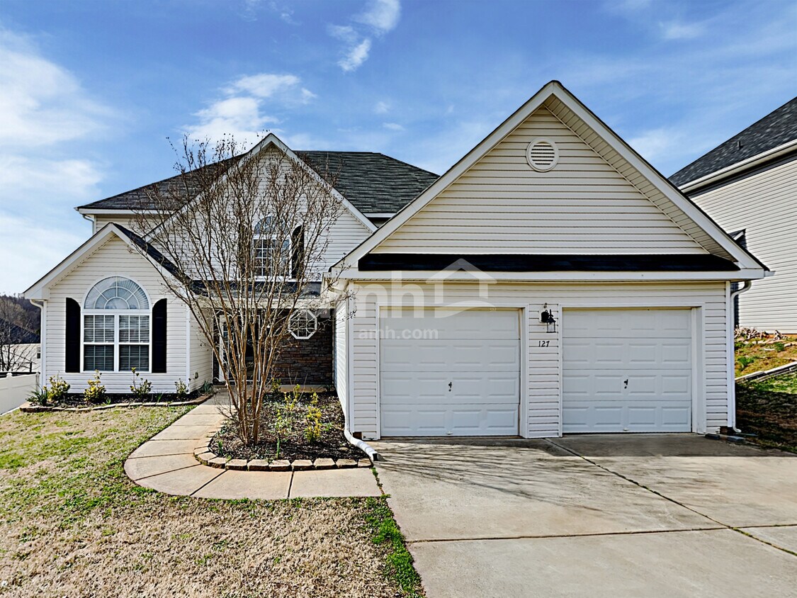 Foto principal - 127 Dunnell Road