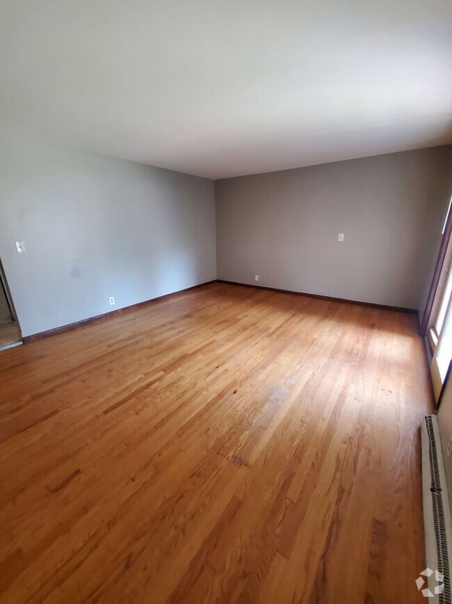 Building Photo - 4651 N 36th St