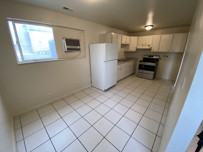 Photo - 1789 Lake Park Dr Apartment