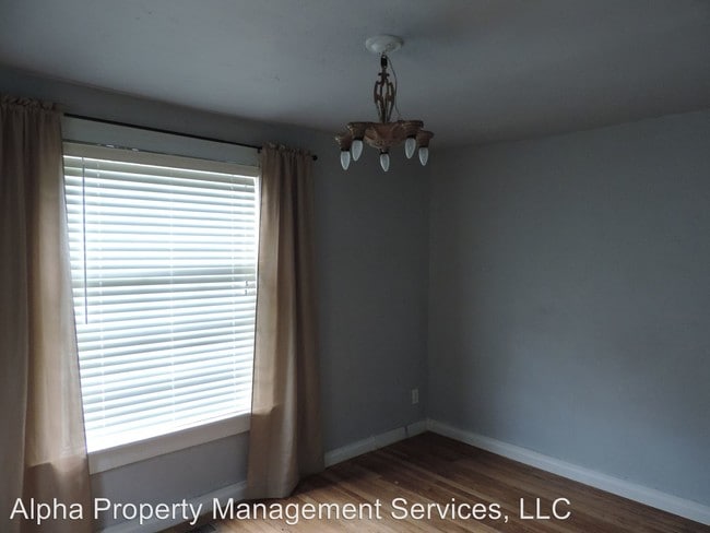 Building Photo - 204 N Charles St