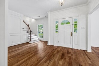 Building Photo - 5210 Meadow Lake Ln