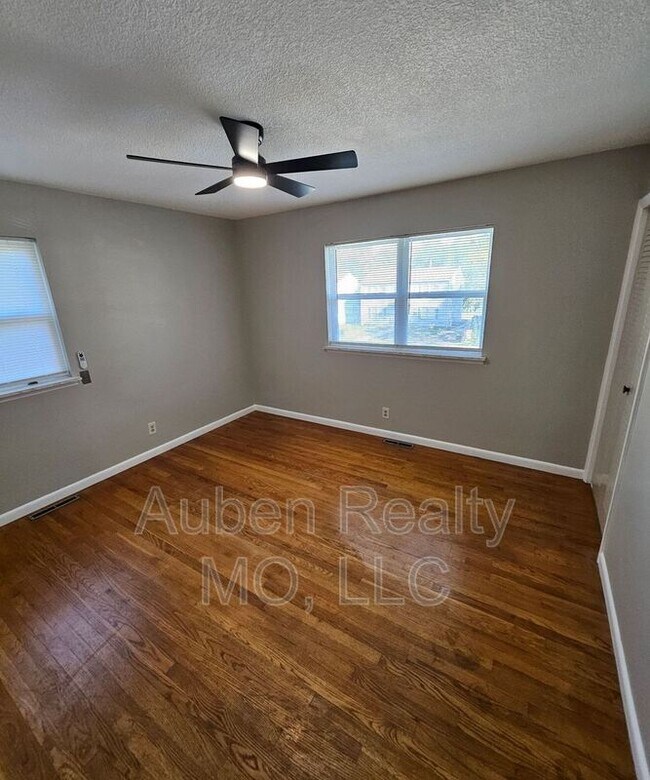 Foto del edificio - 1206-1208 N Cottage St