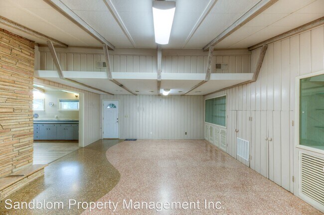 Foto del edificio - 4 br, 3 bath House - 4189 S Trenton Ave