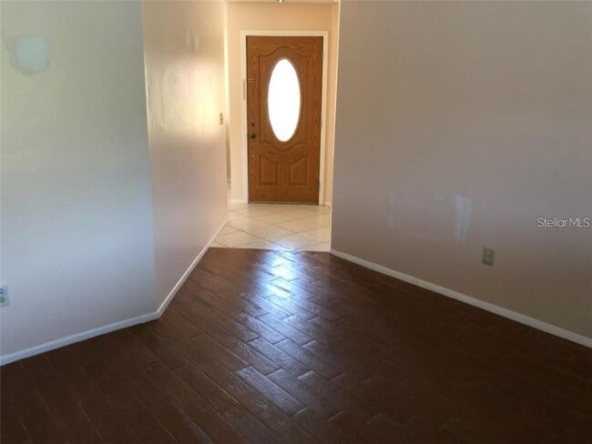 Building Photo - 349 Chicago Woods Cir