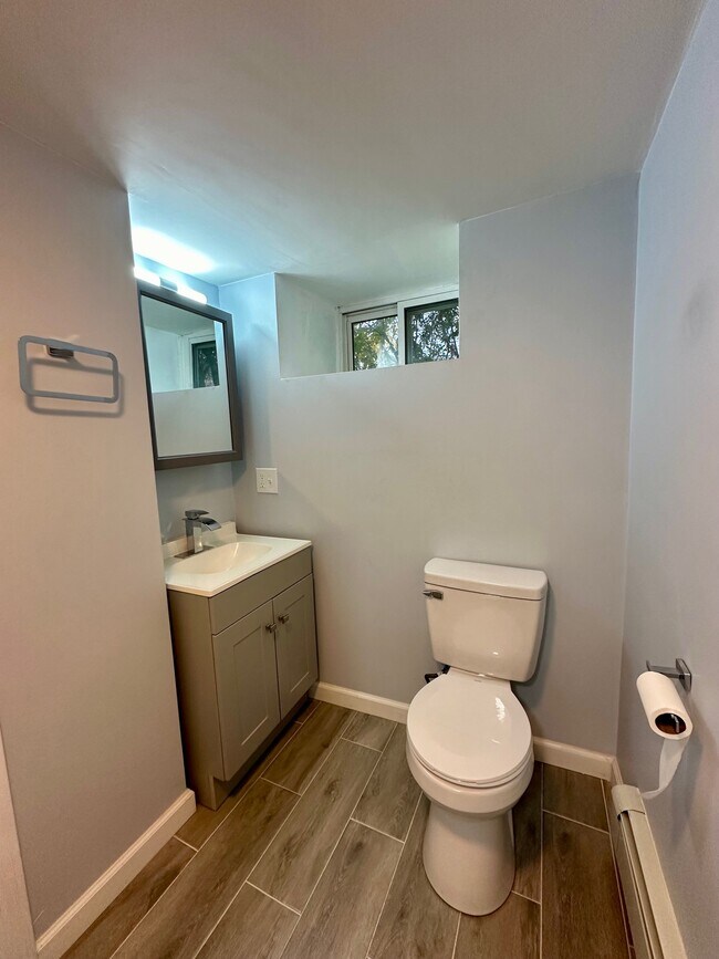 Building Photo - 91 Lebanon St