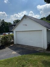 Building Photo - 67 Hill Rd N