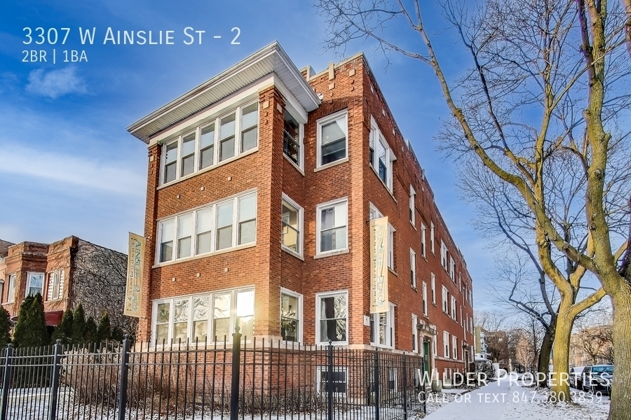 Foto principal - 3307 W Ainslie St