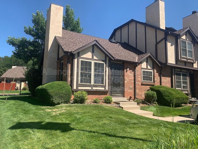 Photo - 5589 Tamworth Dr Townhome